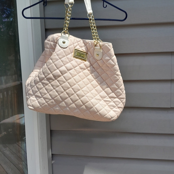 Betsey Johnson Light Pink Quilted Shoulder Tote Bag Very Good -Excellent - Picture 1 of 12